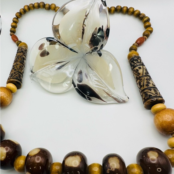 Chicos wooden fall, color, statement, necklace, unique - Picture 11 of 16